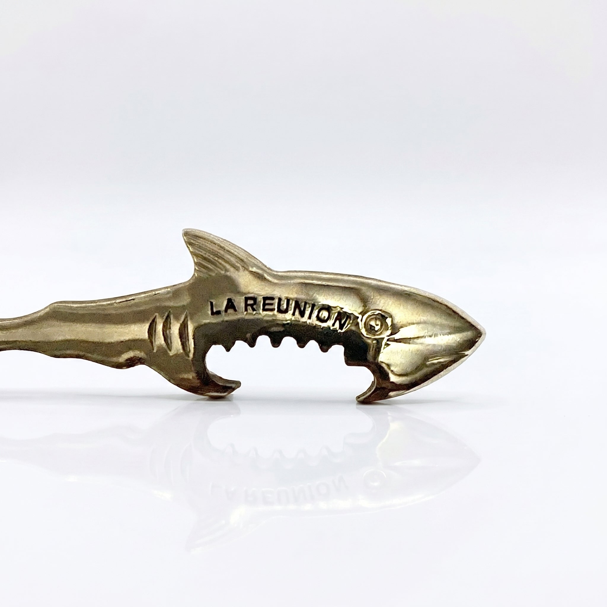 Porte-clé Requin Décapsuleur