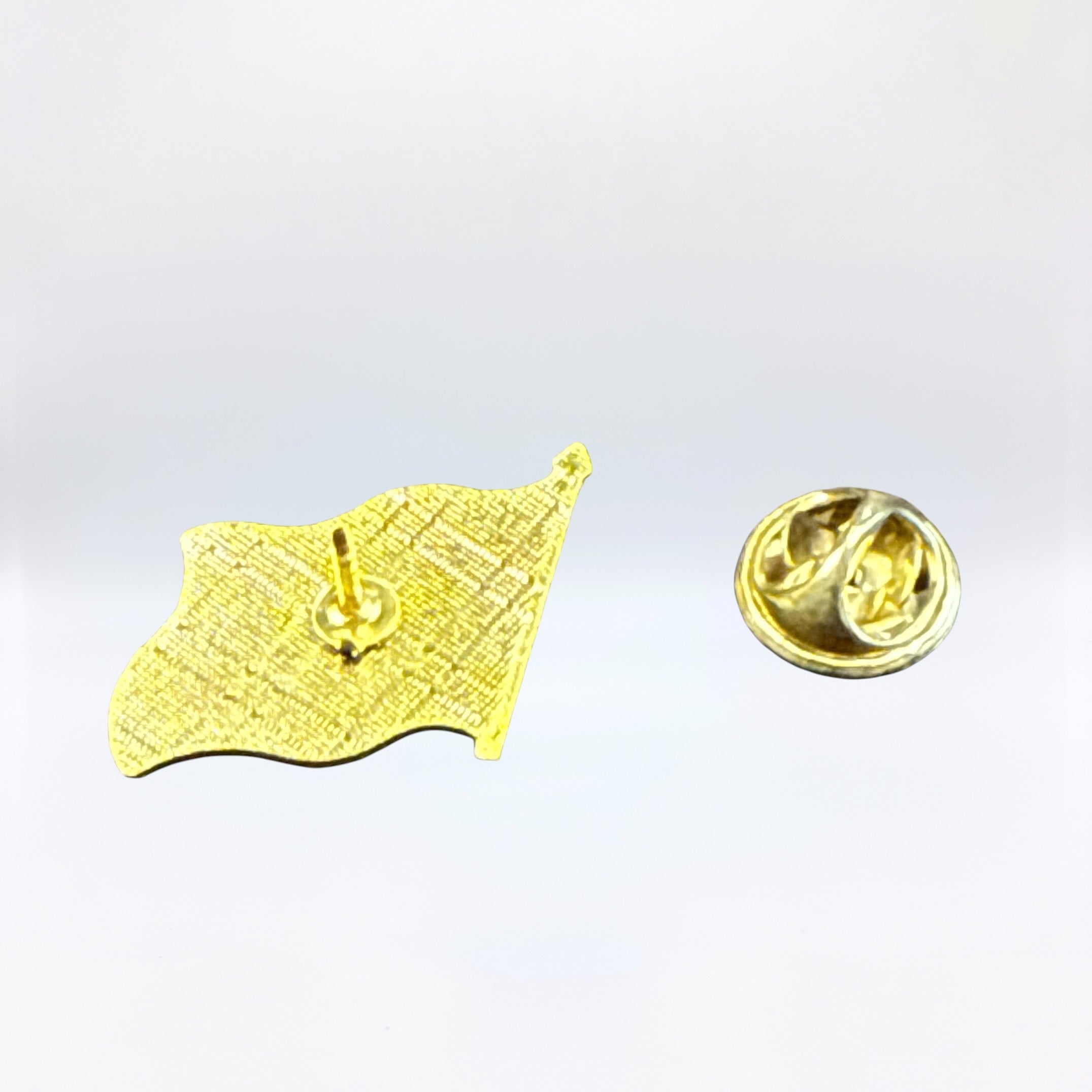 Pins Drapeau